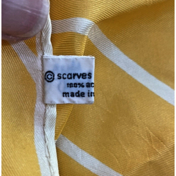 Vintage VERA Neumann Scarf Yellow & White Geometric Mod Made in Japan Rectangle - Picture 5 of 7
